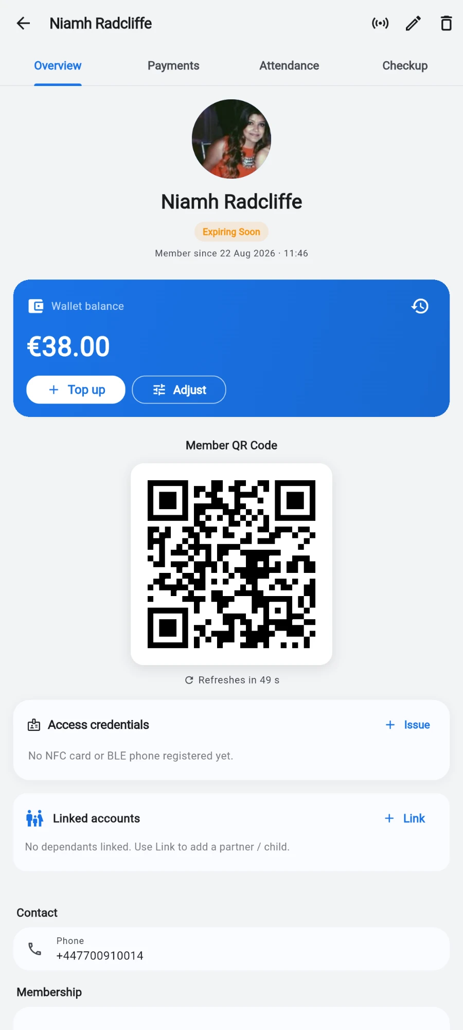 A new member profile: No plan badge, wallet at zero, member QR code and empty access credentials